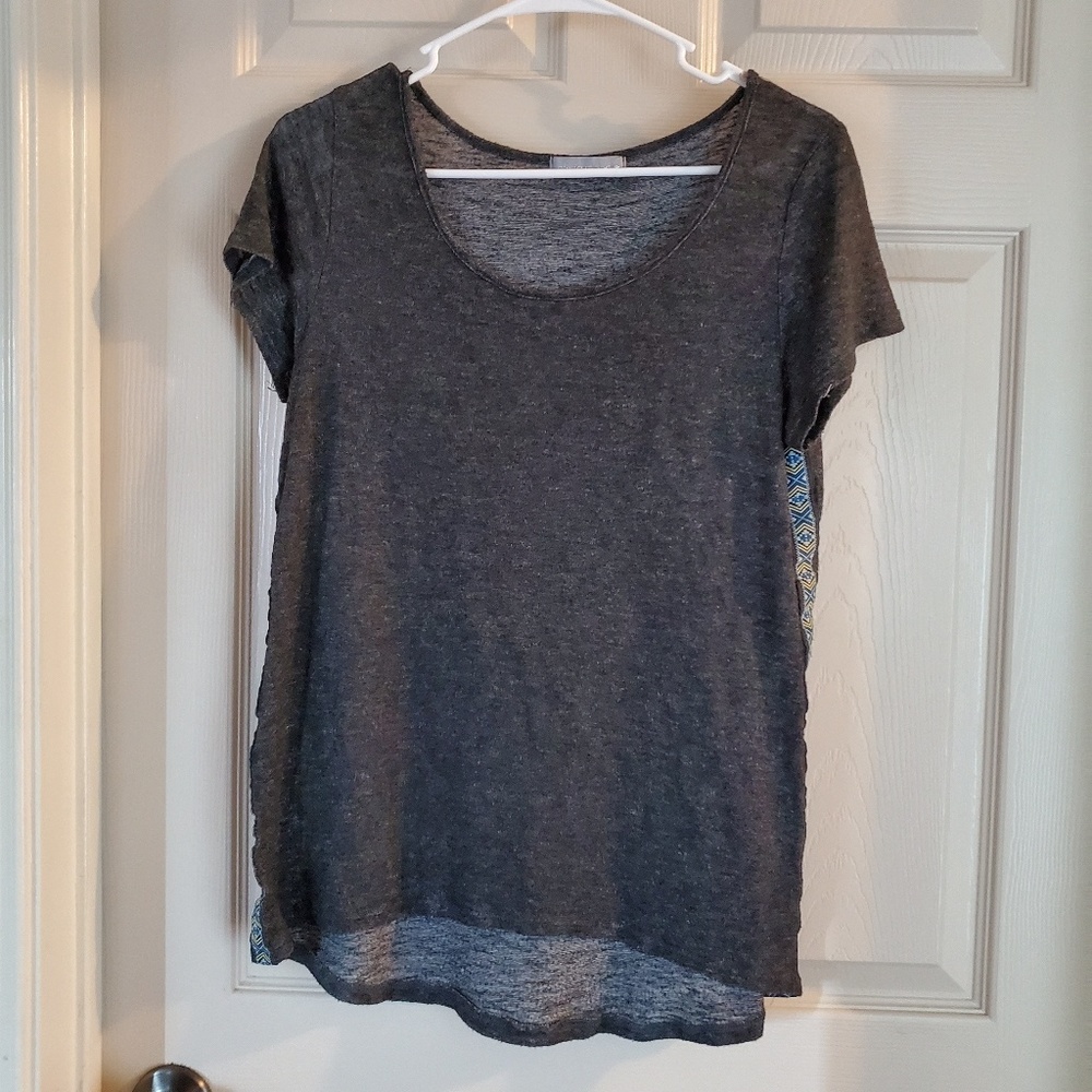 Grey tee with side detail